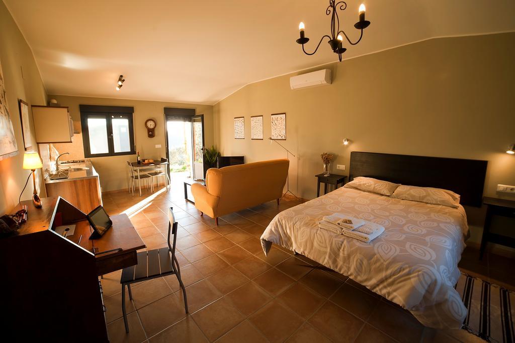 Cielo Abierto Apartment Berzocana Ruang foto