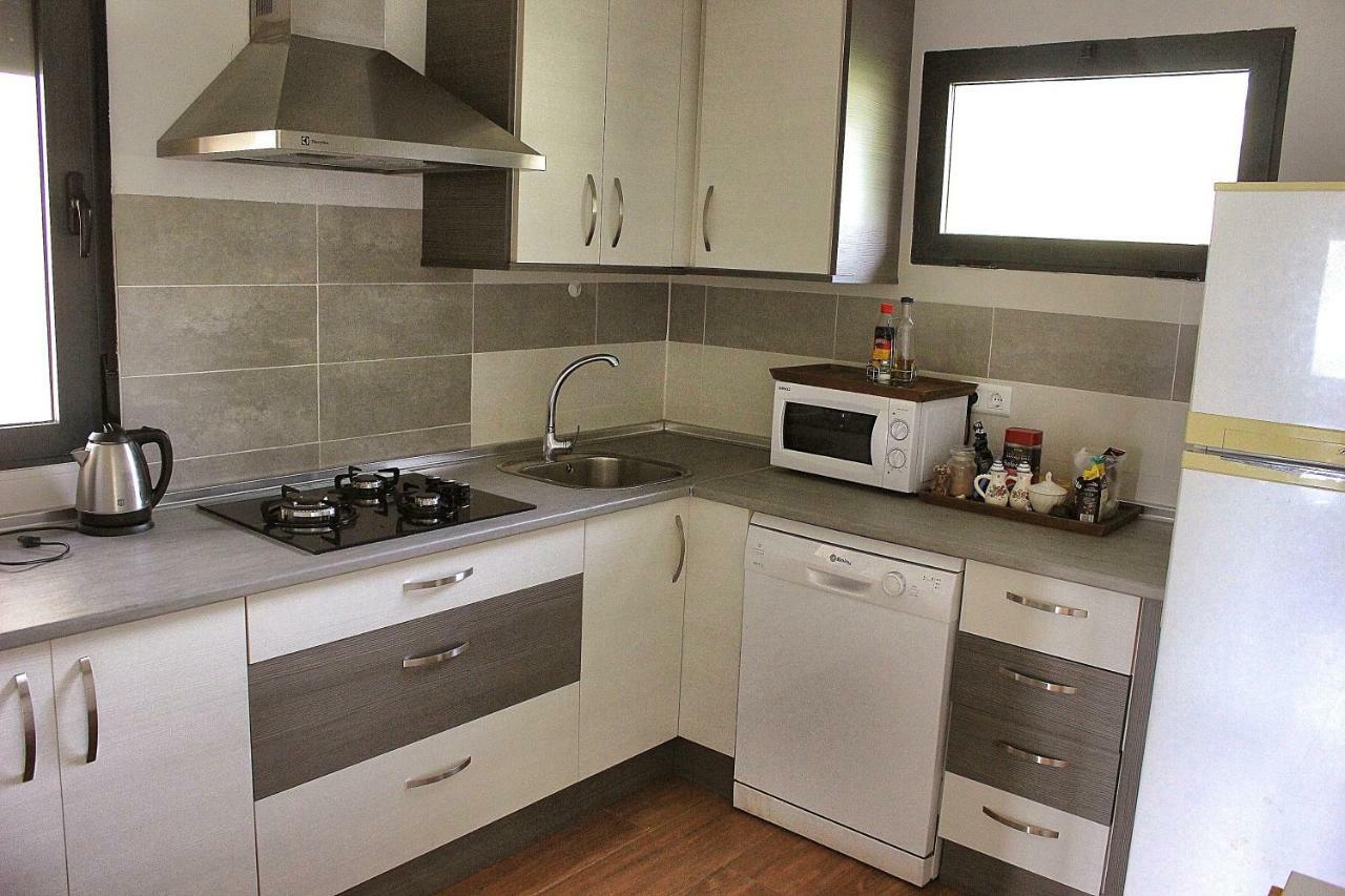 Cielo Abierto Apartment Berzocana Bagian luar foto
